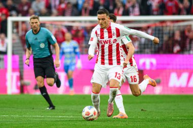 El Mala, 18 Ekim 2025 'te Bundesliga 1' in futbol maçı olduğunu söyledi. FC Koeln, FC Augsburg 'a karşı Rhein Enerji Stadyumu' nda.