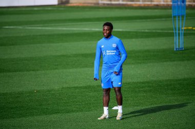 LEVERKUSEN, GERMANY - 20 ECTOBER, 2025: Ken Izekor - UEFA Şampiyonlar Ligi, Ön maç antrenmanı Bayer 04 Leverkusen Bayena 'da.