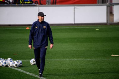 LEVERKUSEN, GERMANY - 20 EKİM, 2025: Kasper Hjulmand - UEFA Şampiyonlar Ligi, Bayena Bayer 04 Leverkusen 'de maç öncesi antrenman.