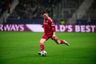 FRANKFURT, GERMANY - 22 EKİM, 2025: Andy Robertson - UEFA Şampiyonlar Ligi, Deutsche Park 'ta SG Eintracht Frankfurt-Liverpool FC maçı.