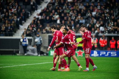 FRANKFURT, GERMANY - 22 Ekim 2025: - UEFA Şampiyonlar Ligi, Deutsche Bank Park 'ta SG Eintracht Frankfurt ile Liverpool FC karşılaşması.