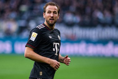 MOENCHENGLADBACH, GERMANY - 25 Ekim 2025: Harry Kane - Borussia Moenchengladbach-FC Bayern Muenchen maçı Borussia Park 'ta. Sadece yazı işleri için. Satmak veya dağıtmak yasaktır.