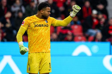 LEVERKUSEN, GERMANY - 26 Ekim 2025: Noah Atubolu - Bundesliga Bayer 04 Leverkusen-SC Freiburg maçı Bayena 'da. 