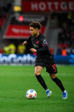 LEVERKUSEN, GERMANY - 26 Ekim 2025: Elise Ben Seghir - Bundesliga Bayer 04 Leverkusen-SC Freiburg maçı Bayena 'da. 