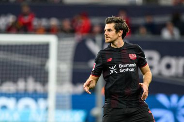 LEVERKUSEN, GERMANY - 26 Ekim 2025: Jonas Hofmann - Bayena 'da Bundesliga Bayer 04 Leverkusen-SC Freiburg maçı. 