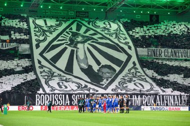 MOENCHENGLADBACH, GERMANY - 28 Ekim 2025: Koreografi - Almanya Kupası DFB Pokal Borussia Moenchengladbach-Karlsruher SC maçı Borussia Park 'ta.
