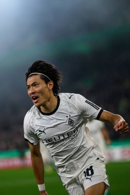 MOENCHENGLADBACH, GERMANY - 28 Ekim 2025: Shuto Machino - Almanya Kupası DFB Pokal Borussia Moenchengladbach - Borussia Park 'ta Karlsruher SC.