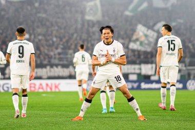 MOENCHENGLADBACH, GERMANY - 28 Ekim 2025: Shuto Machino - Almanya Kupası DFB Pokal Borussia Moenchengladbach - Borussia Park 'ta Karlsruher SC.