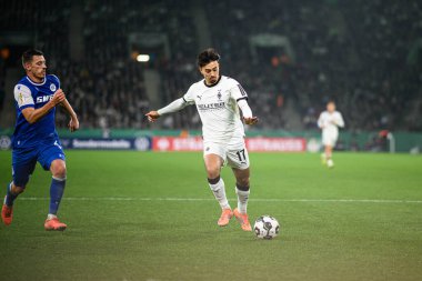 MOENCHENGLADBACH, GERMANY - 28 Ekim 2025: Jens Castrop - Almanya Kupası DFB Pokal Borussia Moenchengladbach-Karlsruher SC maçı Borussia Park 'ta.