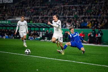 MOENCHENGLADBACH, GERMANY - 28 Ekim 2025: Rocco Reitz - Almanya Kupası DFB Pokal Borussia Moenchengladbach-Karlsruher SC maçı Borussia Park 'ta.