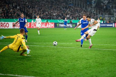 MOENCHENGLADBACH, GERMANY - 28 Ekim 2025: Haris Tabakoviç - Almanya Kupası DFB Pokal Borussia Moenchengladbach - Borussia Park 'ta Karlsruher SC.