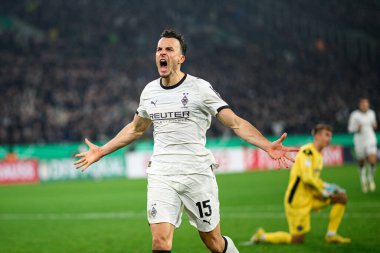 MOENCHENGLADBACH, GERMANY - 28 Ekim 2025: Haris Tabakoviç - Almanya Kupası DFB Pokal Borussia Moenchengladbach - Borussia Park 'ta Karlsruher SC.
