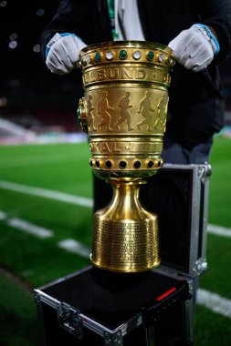 COLOGNE, GERMANY - 29 Ekim 2025: Kupa - Almanya Kupası DFB Pokal 1.FC Koeln FC Bayern 'e karşı Rhein Enerji Stadyumu' nda oynanan futbol maçı.