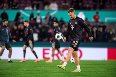 COLOGNE, GERMANY - 29 Ekim 2025: Joshua Kimmich - Almanya Kupası DFB Pokal 1.FC Koeln FC Bayern 'e karşı Rhein Energie Stadion' da oynanan futbol maçı.