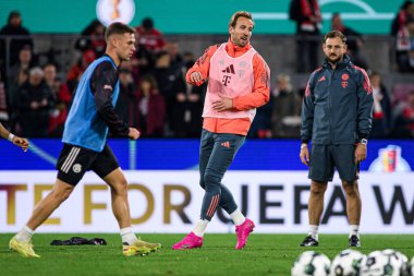 COLOGNE, GERMANY - 29 Ekim 2025: Harry Kane - Almanya Kupası DFB Pokal 1.FC Koeln FC Bayern 'e karşı Rhein Energie Stadion' da oynanan futbol maçı.