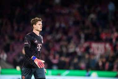 COLOGNE, GERMANY - 29 Ekim 2025: Jonas Urbig - Almanya Kupası DFB Pokal 1.FC Koeln FC Bayern 'e karşı Rhein Energie Stadion' da oynanan futbol maçı.