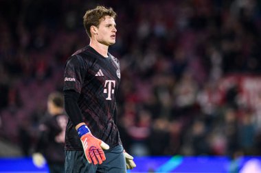 COLOGNE, GERMANY - 29 Ekim 2025: Jonas Urbig - Almanya Kupası DFB Pokal 1.FC Koeln FC Bayern 'e karşı Rhein Energie Stadion' da oynanan futbol maçı.