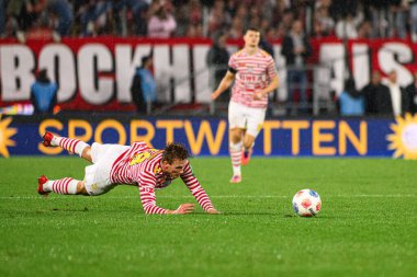COLOGNE, GERMANY - 2 Kasım 2025: Sebastian Sebulonsen - 1.FC Koeln-Hamburger SV maçı Rhein Enerji Stadyumu 'nda.
