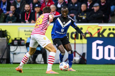 COLOGNE, GERMANY - 2 Kasım 2025: Jean-Luc Dompe - Bundesliga 1.FC Koeln-Hamburger SV maçı Rhein Energie Stadion 'da.