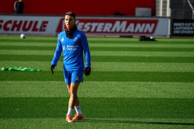 LEVERKUSEN, GERMANY - 4 Kasım 2025: Alejandro Grimaldo - UEFA Şampiyonlar Ligi, MD-1, Bayarena 'da Bayer 04.