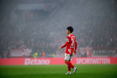 MAINZ, GERMANY - 6 Kasım 2025: Sota Kawasaki - UEFA Konferans Ligi 1 'in futbol maçı. FSV Mainz 05, Mewa Arena 'da ACF Fiorentina' ya karşı.