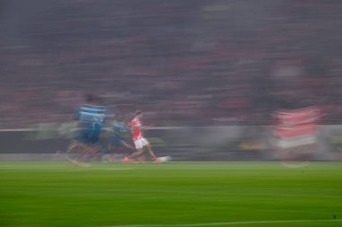 Mainz, Almanya - 6 Kasım 2025 UEFA Konferans Ligi 1 'in futbol maçı. FSV Mainz 05, Mewa Arena 'da ACF Fiorentina' ya karşı.