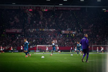 MAINZ, GERMANY - 6 Kasım 2025: Dodo - UEFA Konferans Ligi 1 'in futbol maçı. FSV Mainz 05, Mewa Arena 'da ACF Fiorentina' ya karşı.