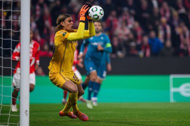 MAINZ, GERMANY - 6 Kasım 2025: Tommaso Martinelli - UEFA Konferans Ligi 1 'in futbol maçı. FSV Mainz 05, Mewa Arena 'da ACF Fiorentina' ya karşı.