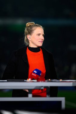 MOENCHENGLADBACH, GERMANY - 8 Kasım 2025: Tabea Kemme, sky - Bundesliga Borussia Moenchengladbach - 1. FC Koeln Borussia Parkı 'nda. 