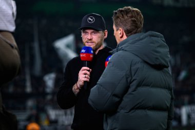 MOENCHENGLADBACH, GERMANY - 8 NOVEMBER, 2025: Eugen Polanski, koç - Bundesliga Borussia Moenchengladbach - 1. FC Koeln Borussia Parkı 'nda. 