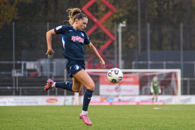 COLOGNE, ALMANY - 9 Kasım 2025: Jill Janssens - Frauen Bundesliga 1 'in futbol maçı. FC Koeln, Franz Kremer Stadyumu 'nda TSG Hoffenheim' a karşı.. 