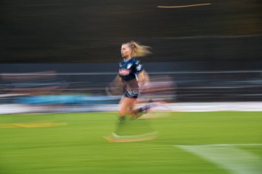 COLOGNE, ALMANY - 9 Kasım 2025: Jill Janssens - Frauen Bundesliga 1 'in futbol maçı. FC Koeln, Franz Kremer Stadyumu 'nda TSG Hoffenheim' a karşı.. 