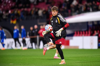 LEIPZIG, GERMANY - 17 Kasım 2025: Finn Dahmen - Dünya Kupası 2026 ön eleme karşılaşması Almanya ile Slovakya arasında Red Bull Arena 'da.