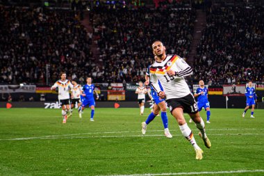 LEIPZIG, GERMANY - 17 Kasım 2025: Leroy Sane - Dünya Kupası 2026 ön eleme karşılaşması Almanya ile Slovakya arasında Red Bull Arena 'da.