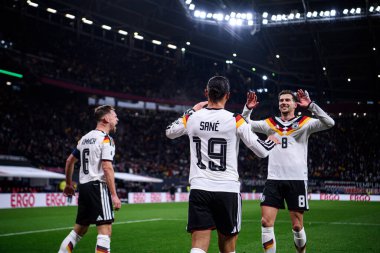 LEIPZIG, GERMANY - 17 Kasım 2025: Joshua Kimmich, Leroy Sane, Leon Goretzka - Dünya Kupası eleme karşılaşması Almanya - Red Bull Arena 'da Slovakya' ya karşı.