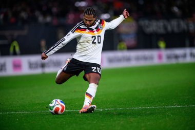 LEIPZIG, GERMANY - 17 Kasım 2025: Serge Gnabry - Dünya Kupası 2026 ön eleme karşılaşması Almanya ile Slovakya arasında Red Bull Arena 'da.