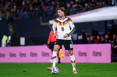 LEIPZIG, GERMANY - 17 Kasım 2025: Leon Goretzka - Dünya Kupası 2026 ön eleme karşılaşması Almanya ile Slovakya arasında Red Bull Arena 'da.