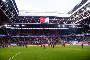 DÜKSELDORF, GERMANY - 22 Kasım 2025: - Futbol maçı Bundesliga 2 Fortuna Duesseldorf - 1. Merkur Spiel Arena 'daki FC Magdeburg.