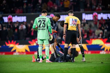 COLOGNE, GERMANY - 22 Kasım 2025: - Rhein Enerji Stadyumu 'nda Bundesliga 1.FC Koeln-SG Eintracht Frankfurt maçı.