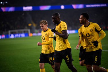 DORTMUND, GERMANY - 25 NOVEMBER, 2025: Daniel Svensson, Serhou Guirassy, Felix Nmecha - UEFA Şampiyonlar Ligi maçı Borussia Dortmund vs Villarreal CF.