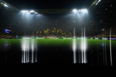 DORTMUND, GERMANY - 25 Kasım 2025: - UEFA Şampiyonlar Ligi maçı Borussia Dortmund, Signal Iduna Park 'ta Villarreal CF' e karşı.