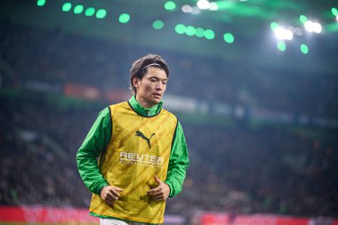 MOENCHENGLADBACH, ALMANY - 28 Kasım 2025: Shuto Machino - 1. Bundesliga futbol maçı Borussia Moenchengladbach Borussia Park 'ta RB Leipzig' e karşı..