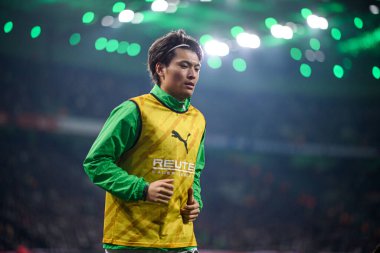 MOENCHENGLADBACH, ALMANY - 28 Kasım 2025: Shuto Machino - 1. Bundesliga futbol maçı Borussia Moenchengladbach Borussia Park 'ta RB Leipzig' e karşı..