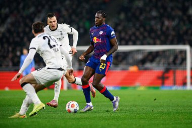 MOENCHENGLADBACH, ALMANY - 28 Kasım 2025: Castello Lukeba - 1. Bundesliga futbol maçı Borussia Moenchengladbach Borussia Park 'ta RB Leipzig' e karşı..