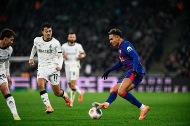 MOENCHENGLADBACH, ALMANY - 28 Kasım 2025: Antonio Nusa, Jens Castrop - 1. Bundesliga futbol maçı Borussia Moenchengladbach Borussia Park 'ta RB Leipzig' e karşı..