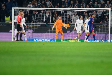 MOENCHENGLADBACH, ALMANY - 28 Kasım, 2025: - 1. Bundesliga futbol maçı Borussia Moenchengladbach Borussia Park 'ta RB Leipzig' e karşı..