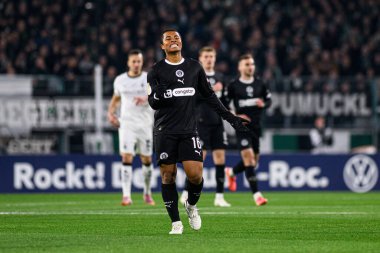 MOENCHENGLADBACH, GERMANY - 2 Aralık 2025: Joel Chima Fujita - DFB Pokal, Alman Kupası, Borussia - St.Pauli maçı Borussia Park.