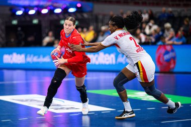 DORTMUND, Almanya - 3 Aralık 2025: Desortova Eliska - Kadınlar Hentbol Dünya Şampiyonası 2025 Westfallenhalle 'de.