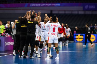 DORTMUND, GERMANY - 3 ARALIK, 2025 Kadınlar Hentbol Dünya Şampiyonası 2025 Westfallenhalle 'de.