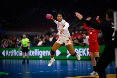 DORTMUND, Almanya - 3 Aralık 2025: Kassoma Albertina Da Cruz - Kadınlar Hentbol Dünya Şampiyonası 2025 Westfallenhalle 'de.